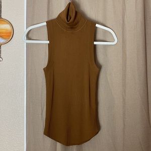 Zara Brown Turtleneck S